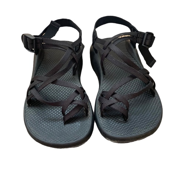 Chaco Shoes - Chaco black adjustable strappy sandals